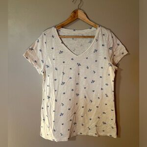 Sonoma Everyday Tee in Cream with Navy Patterns